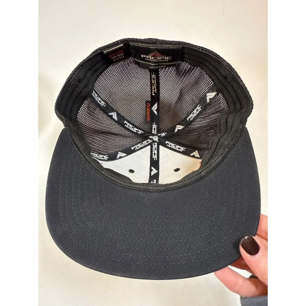 NWT Klutch Pacific Headwear Flexfit Mesh Hat Pro Model Black S/M 6 7/8 - 7 3/8 - Picture 4 of 6